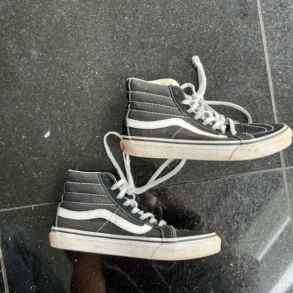 Vans - Picture 4 of 7